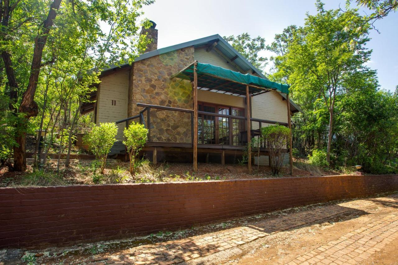 马加利斯堡Whispering Pines Country Estate别墅 外观 照片